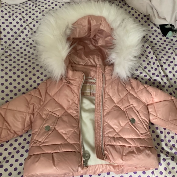 Michael Kors Puffer Jacket - Picture 1 of 2